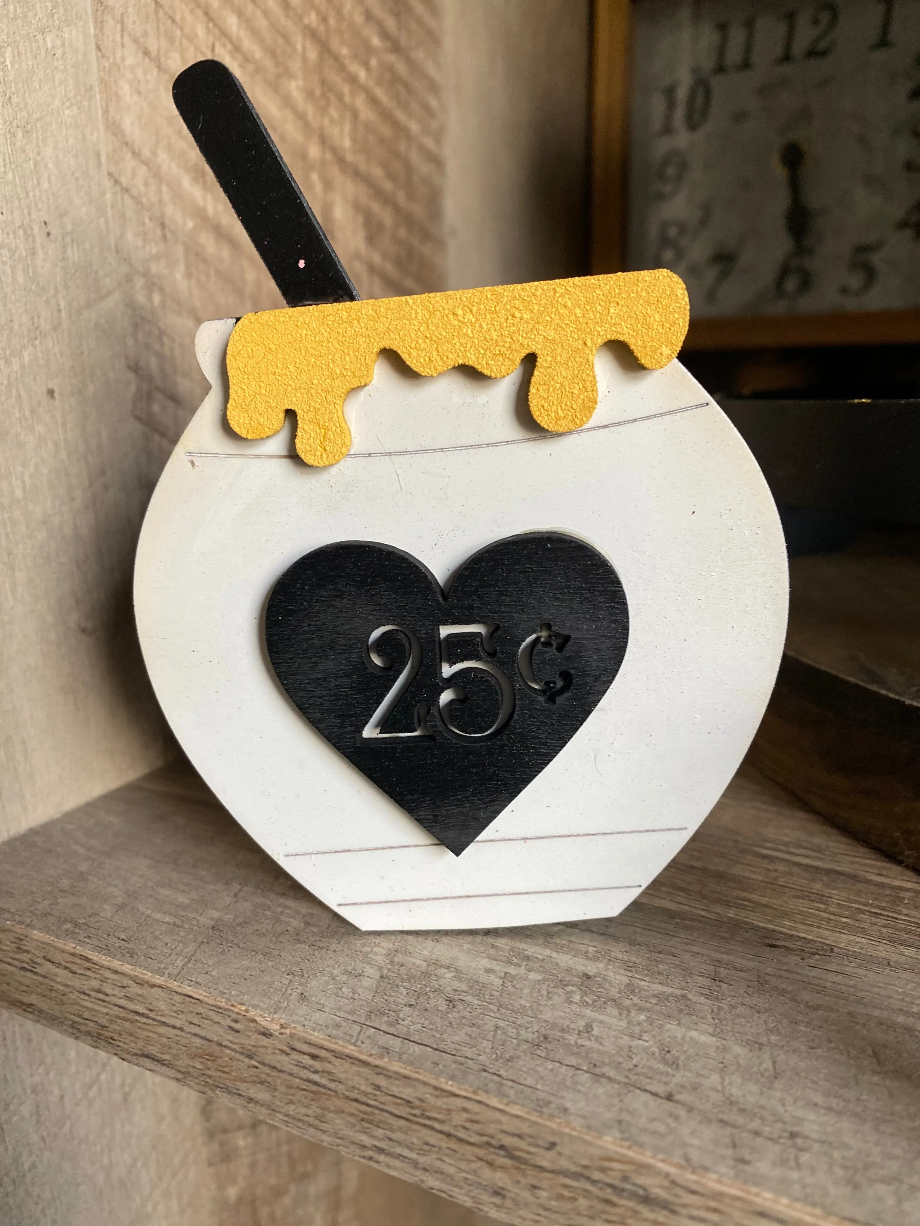 Bee Tiered Tray