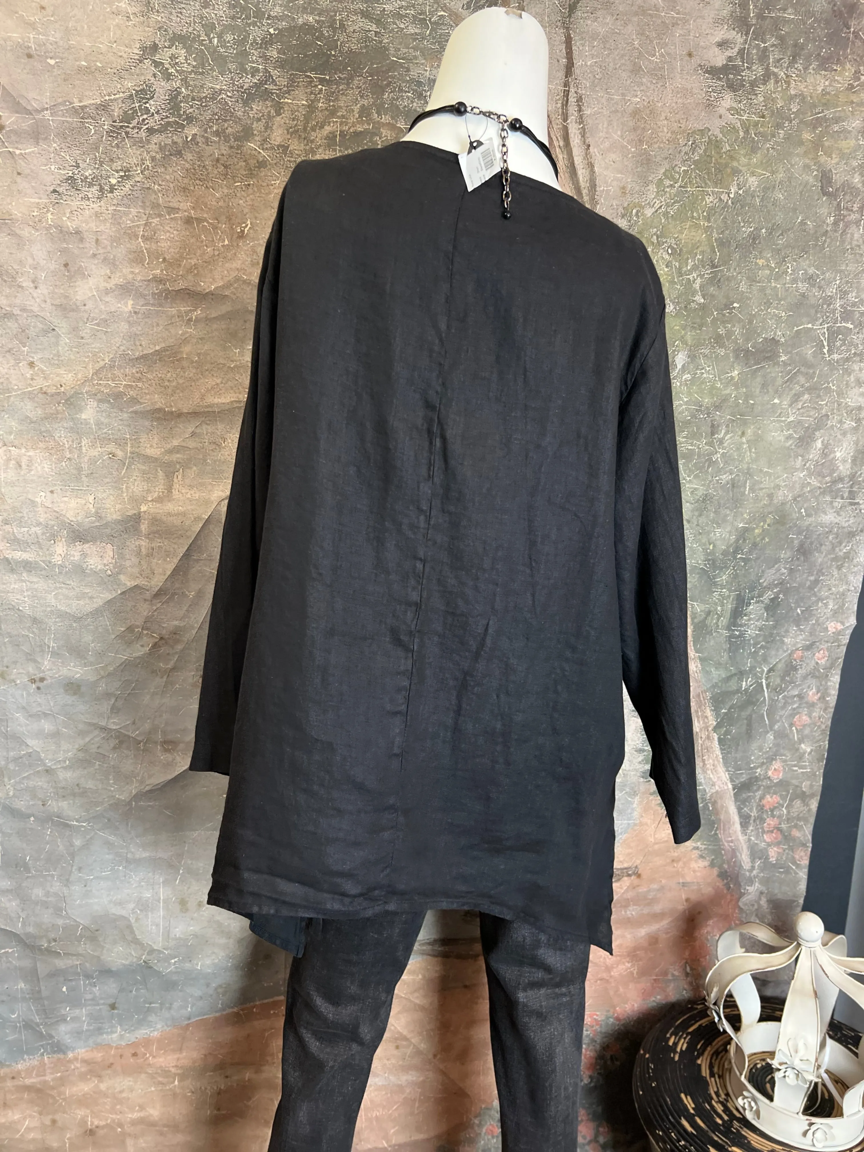 FBT95 V-Neck 2 Layer Slv Top-Black