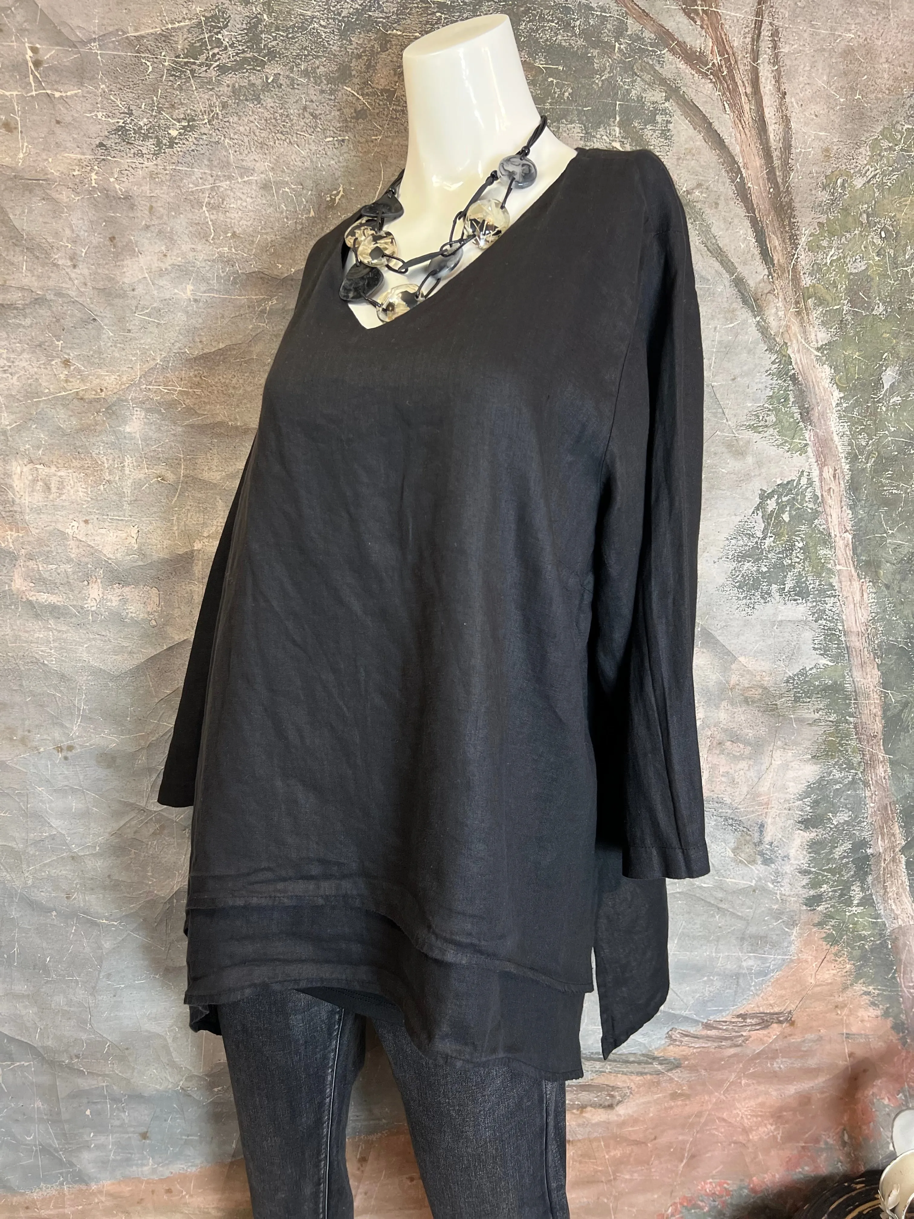 FBT95 V-Neck 2 Layer Slv Top-Black