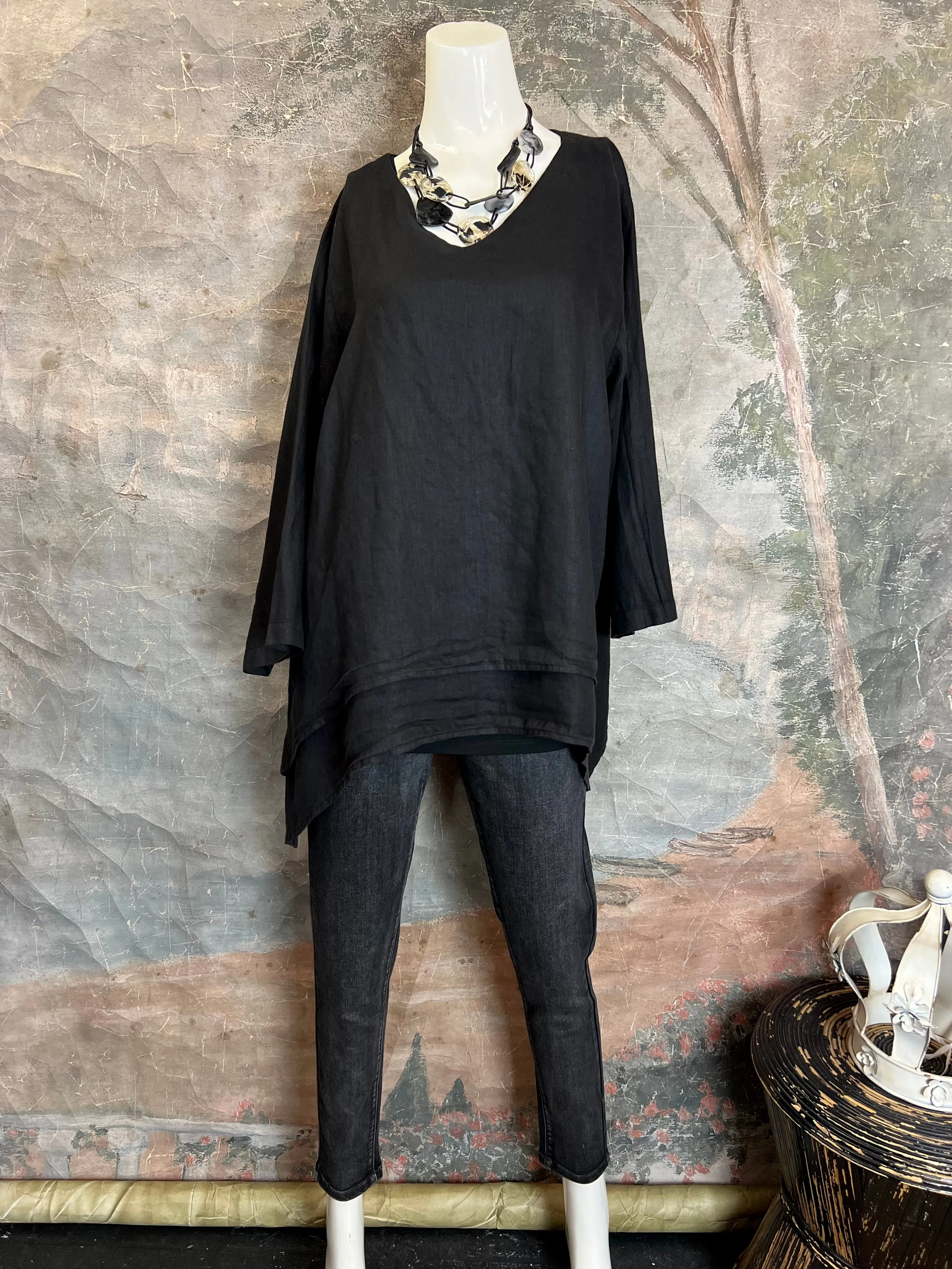 FBT95 V-Neck 2 Layer Slv Top-Black