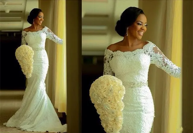 Glamorous Half-Sleeve Lace Wedding Dress Mermaid Crystal Bow Back