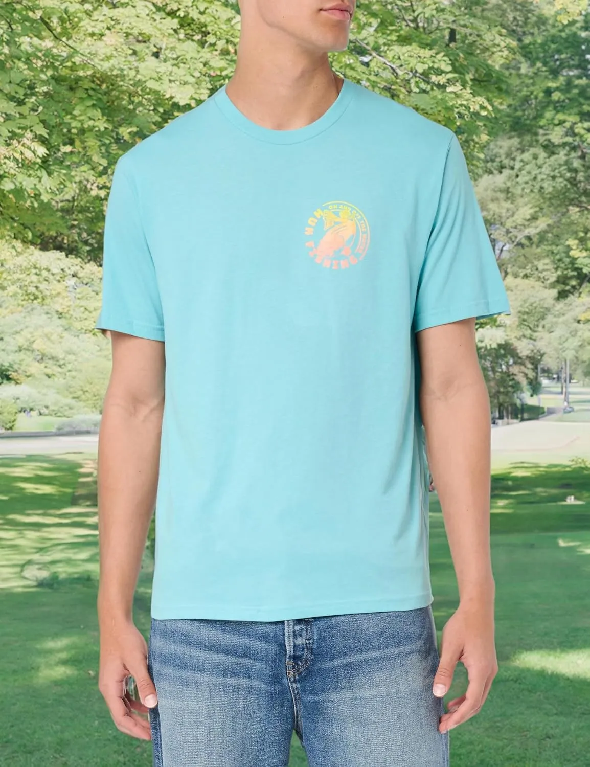 HUK Men's Fishing Graphic Tee, Performance Short Sleeve, Quick-Dry