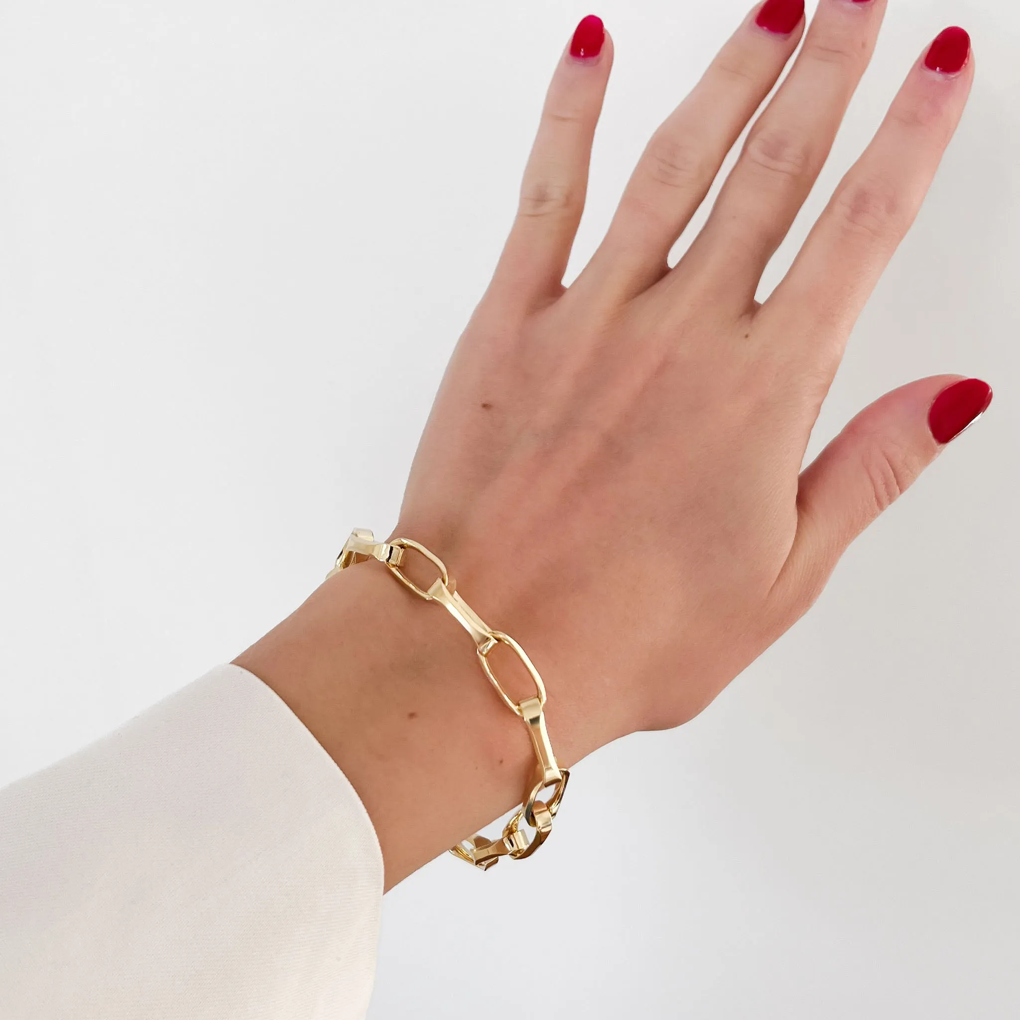 Icon Clip Chain Bracelet