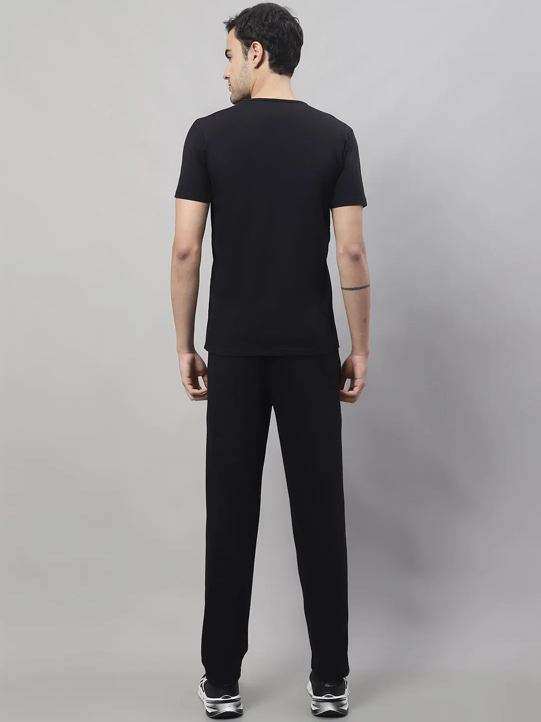 Vimal Jonney Black Cotton Solid Co-ord Set Tracksuit For Men(Zip On 1 Side Pocket)