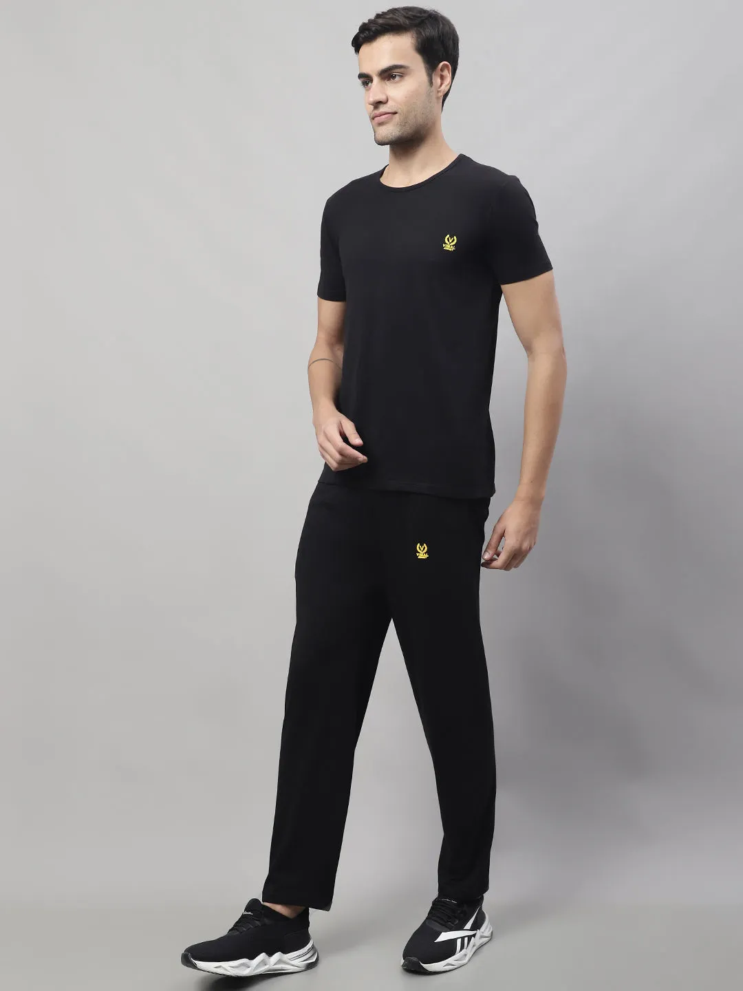 Vimal Jonney Black Cotton Solid Co-ord Set Tracksuit For Men(Zip On 1 Side Pocket)